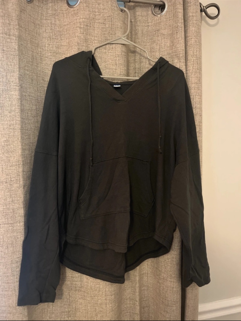 Old Navy charcoal grey V-Neck Hoodie Sweater - Women's Pullover